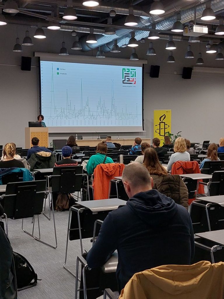 Predavanje Rahe Bahreini na Fakulteti za družbene vede v Ljubljani.