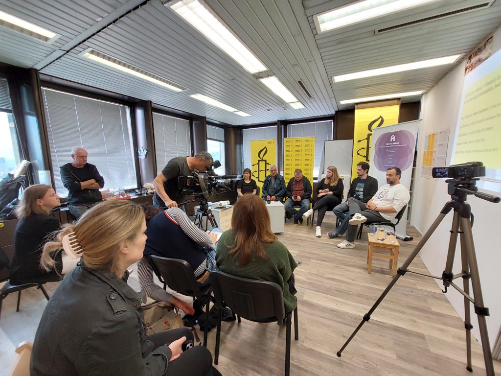 Novinarska konferenca: 32 let po izbrisu: država naj končno naredi, kar je prav!