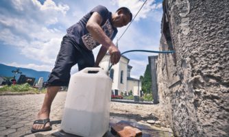 »Živeti želimo kot ljudje.«