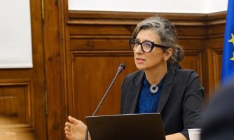 Ne zamudi Francesce Albanese v Sloveniji!