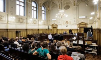 Pravna mreža za varstvo demokracije: Pravne sprehajalnice
