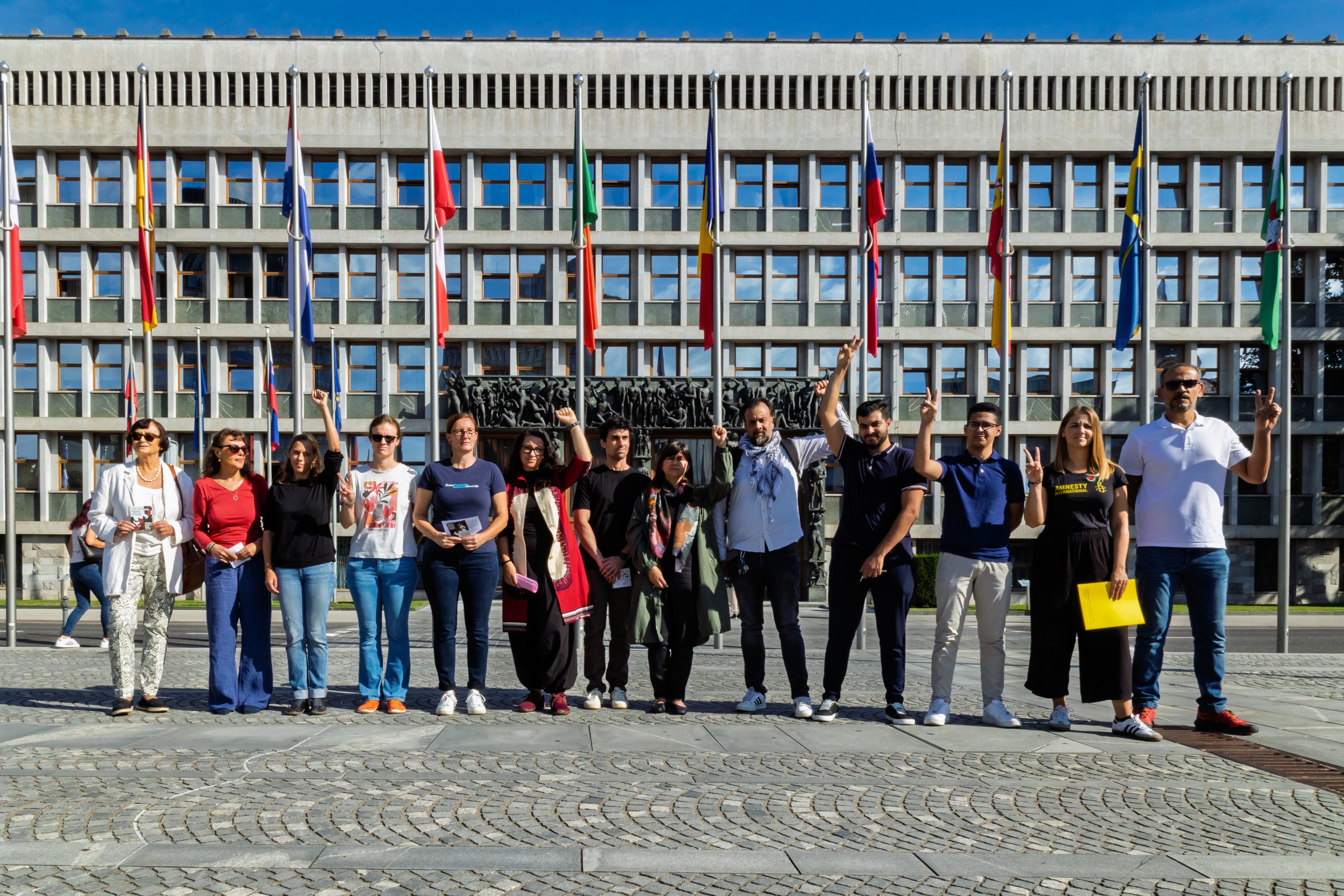 Novinarska konferenca ob predstavitvi peticije za varne in zakonite poti. 22. 9. 2025