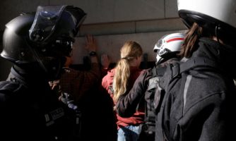 Libre: »Priprli in preganjali so me zaradi oviranja prometa«