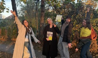 Z nasmehom na ulici: Študenti_ke,ki ustvarjajo spremembe