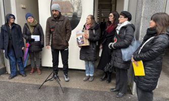 Predali 1540 podpisov za varne poti